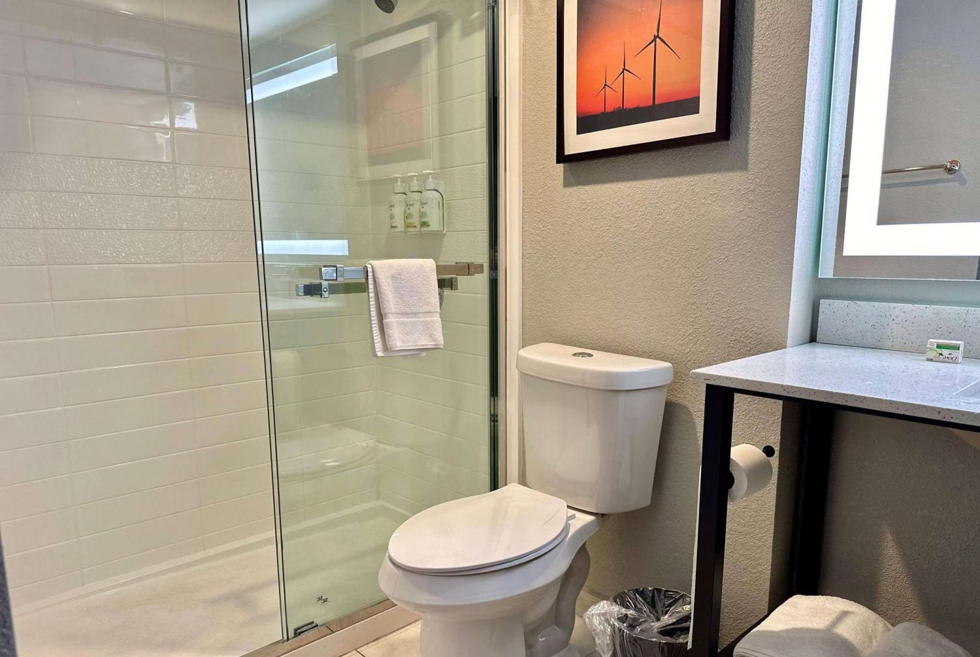 La Quinta Inn By Wyndham Huntsville Research Park Extérieur photo